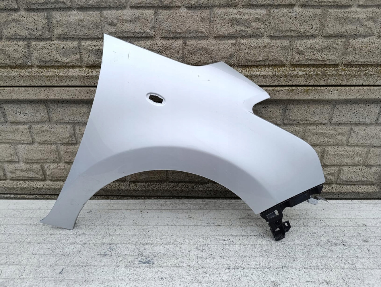 CITROEN C3 PICASSO 08-17 BŁOTNIK PRZEDNI PRAWY - (17233059362)