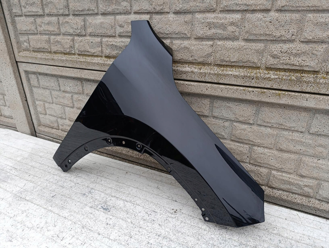 BŁOTNIK PRAWY PRZEDNI BMW X1 U11 2022- - (17233127184)