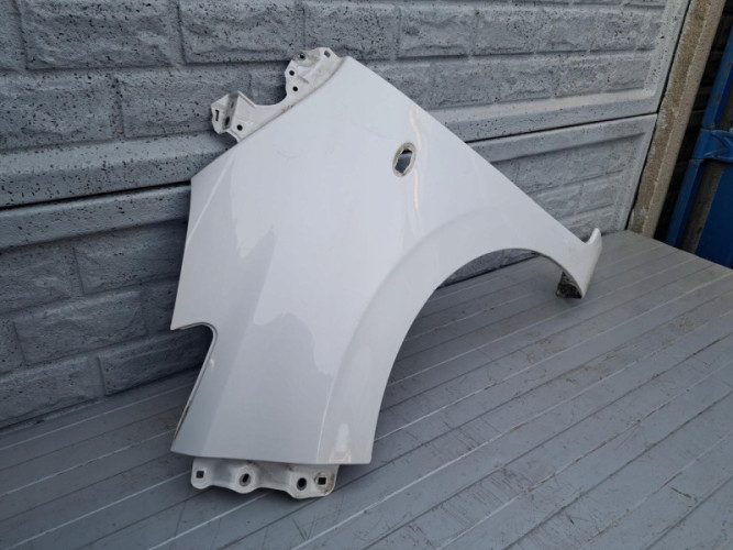 CITROEN C1 2 II 14-22 BŁOTNIK PRZEDNI LEWY - (17278870505)