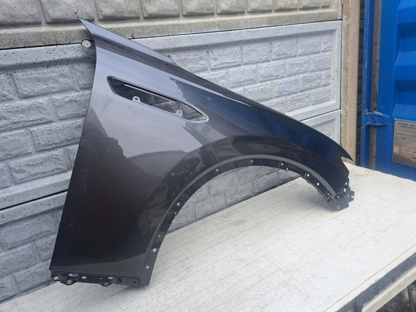 MAZDA CX-60 BŁOTNIK PRAWY PRZEDNI - (17278976295)