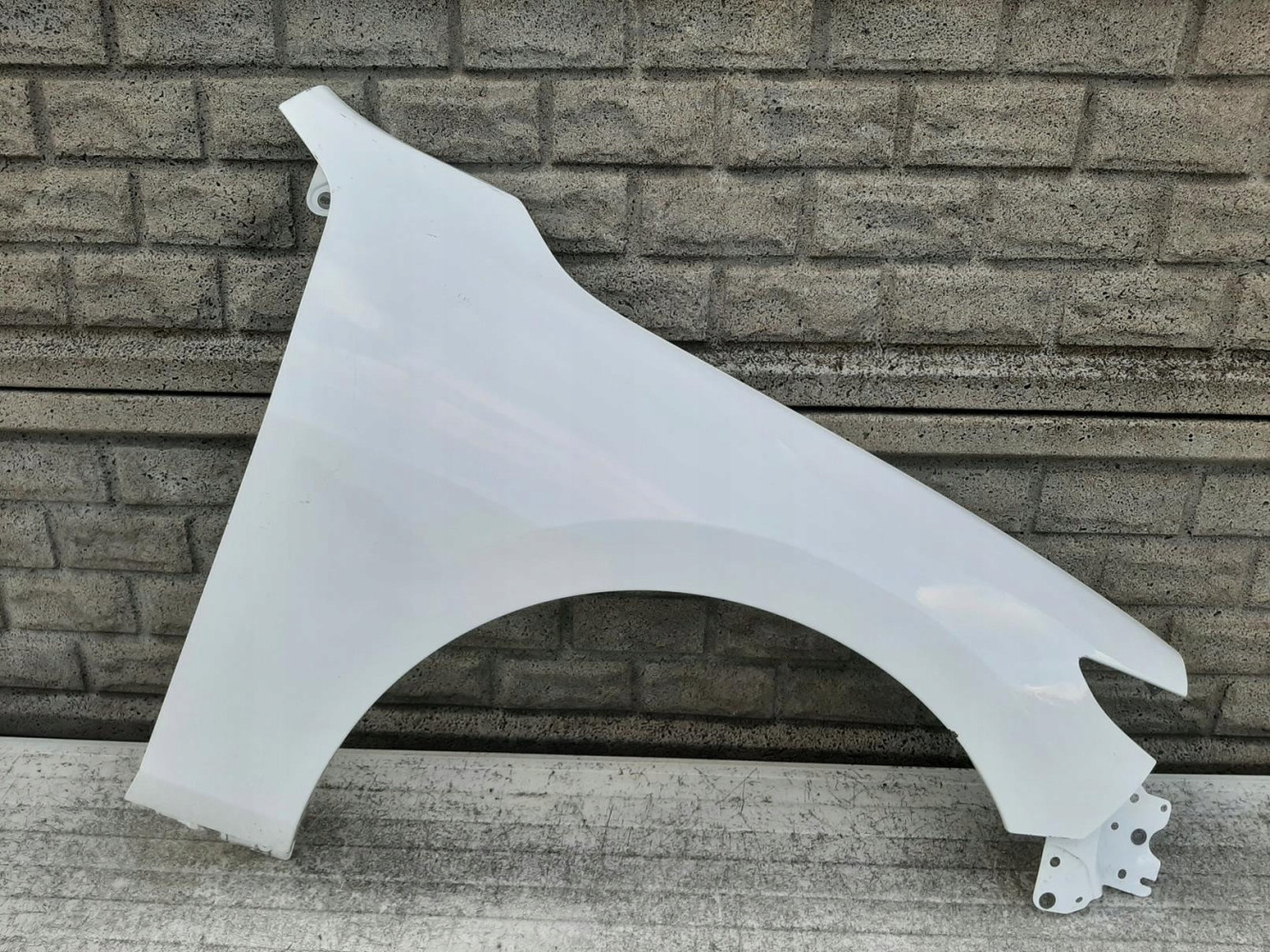 MAZDA III 3 2019 -2022 BŁOTNIK PRAWY PRZEDNI - (12215854746)