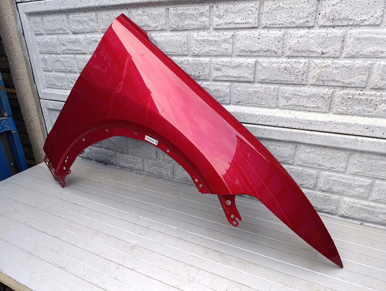 FORD MUSTANG MACH 2020- BŁOTNIK PRZEDNI PRAWY - (17289102199)