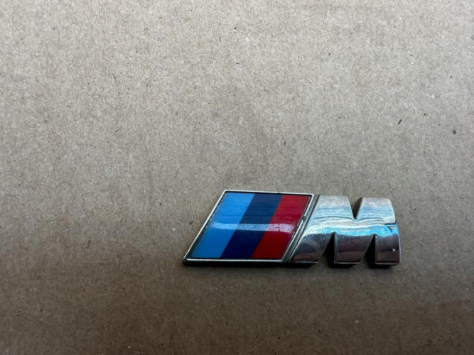 BMW M PAKIET M POWER EMBLEMAT ZNACZEK ORYGINAŁ - (17317738919)