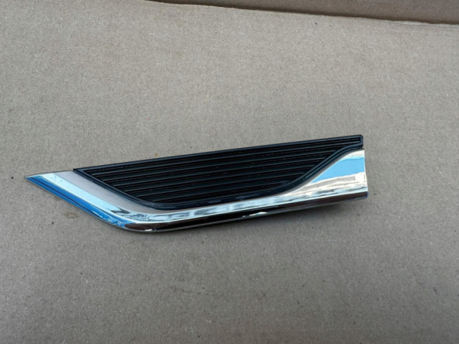 AUDI A5 8W6 EMBLEMAT ZNACZEK ORYGINAŁ - (17317871985)