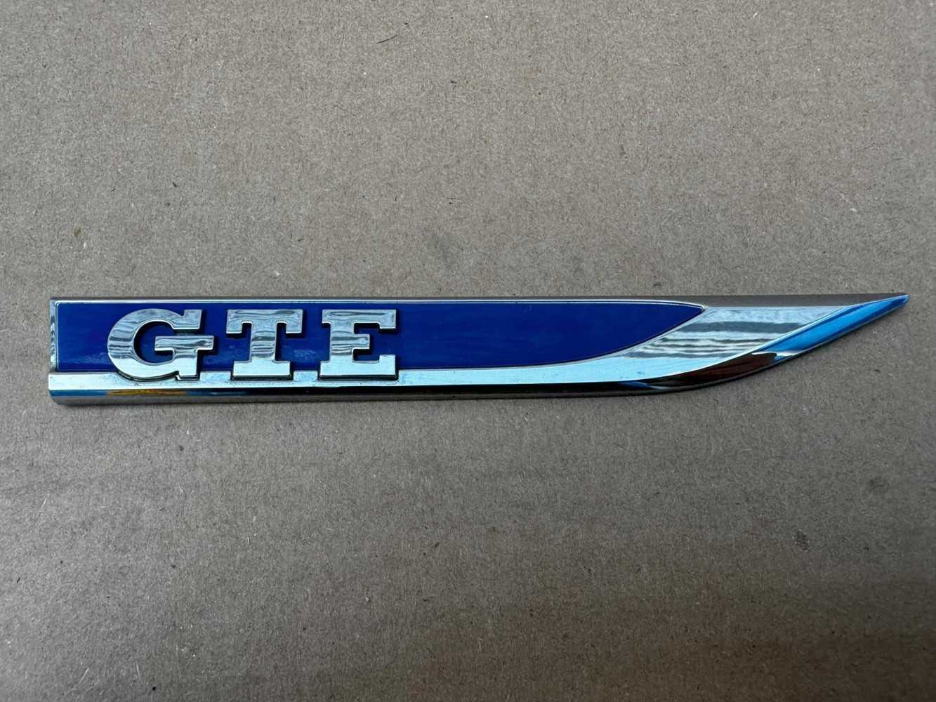 GTE VW GOLF VII EMBLEMAT ZNACZEK ORYGINAŁ - (17318140462)