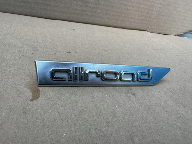 AUDI A4 B9 ALLROAD EMBLEMAT ZNACZEK ORYGINAŁ - (17318215024)