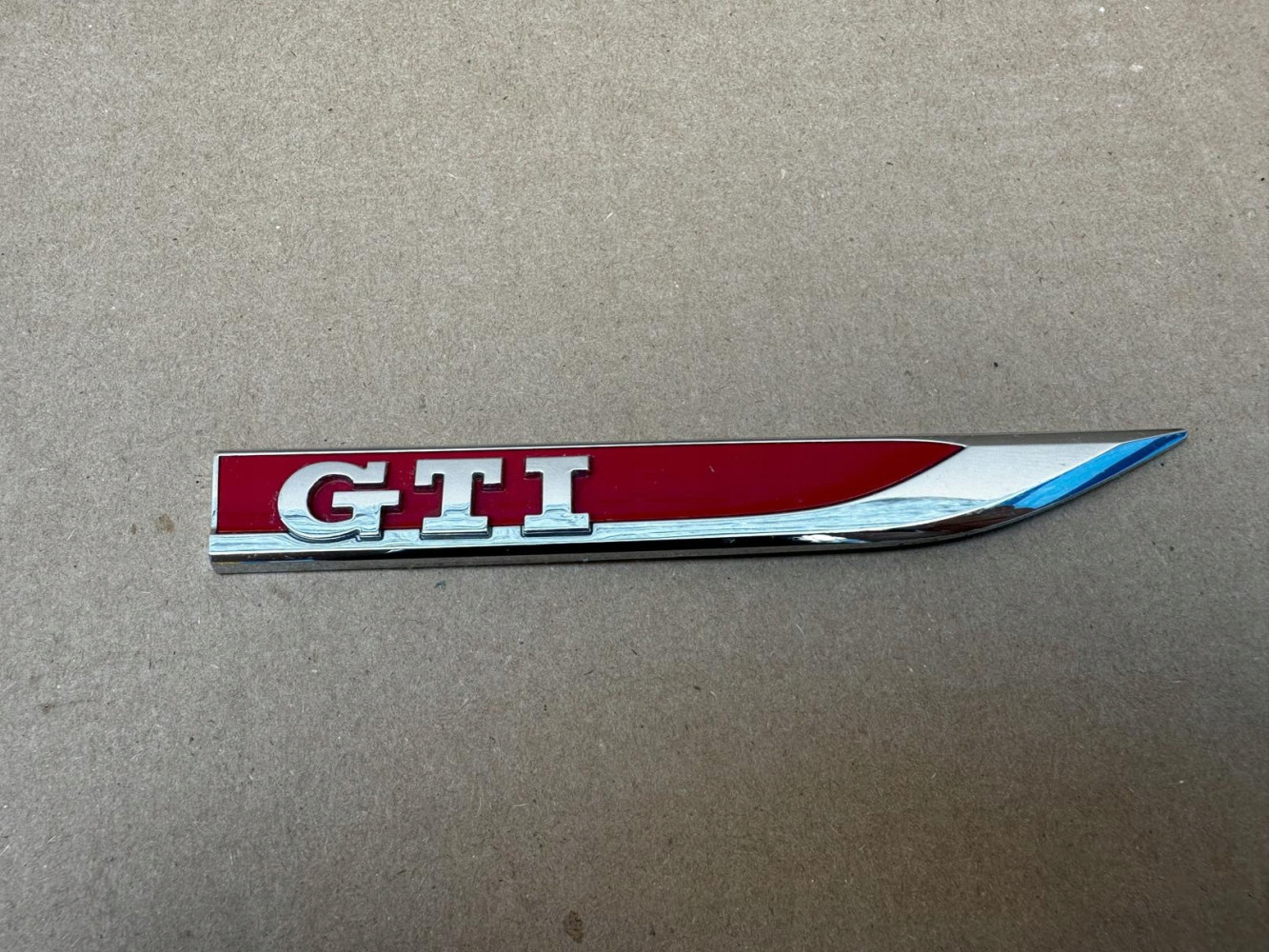 VW GOLF 7 VII GTI EMBLEMAT ZNACZEK ORYGINAŁ - (17319803786)
