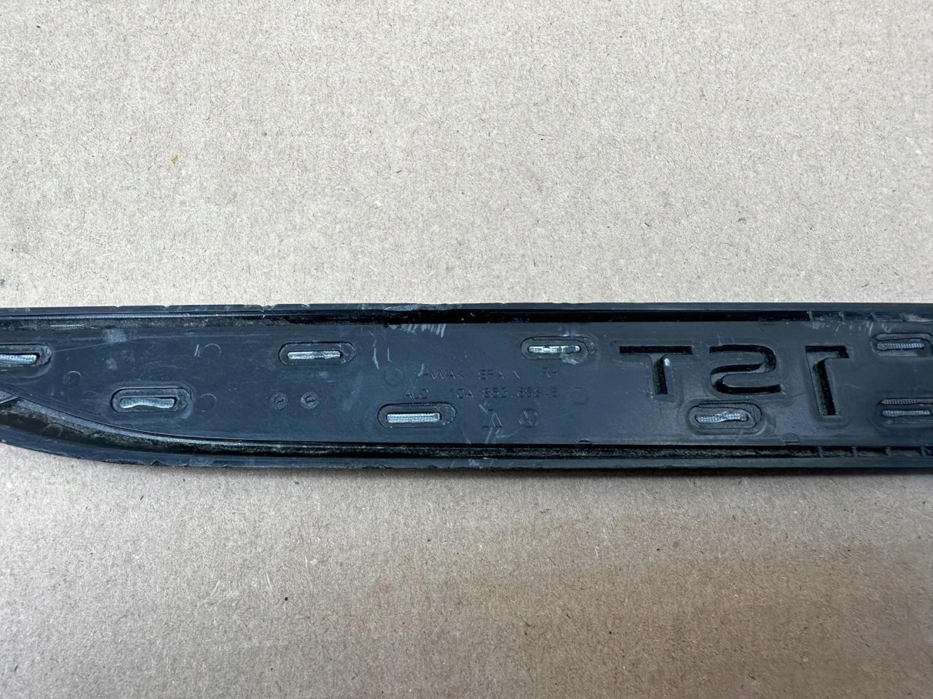 VW ID4 VOLKSWAGEN AUD 10A853683 EMBLEMAT ZNACZEK ORYGINAŁ - (17319869142)
