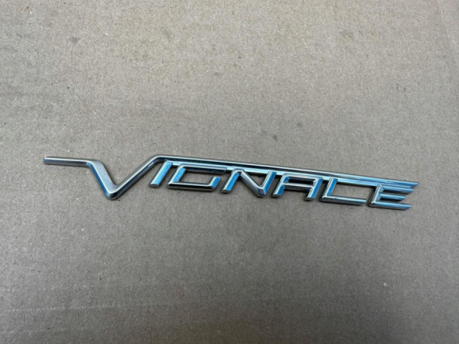 FORD FIESTA MK8 2017-2021 VIGNALE EMBLEMAT ZNACZEK ORYGINAŁ - (17319961294)
