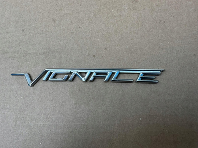 FORD FIESTA MK8 2017-2021 VIGNALE EMBLEMAT ZNACZEK ORYGINAŁ - (17319961294)