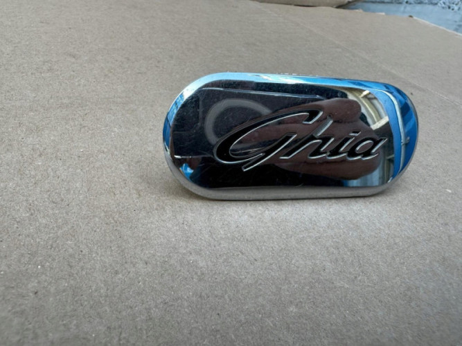 FORD C MAX GHIA SREBNY EMBLEMAT ZNACZEK ORYGINAŁ - (17319982534)