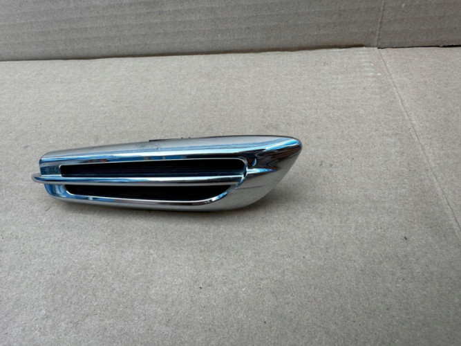 MITSUBISHI ASX CHROM EMBLEMAT ZNACZEK ORYGINAŁ - (17319991612)