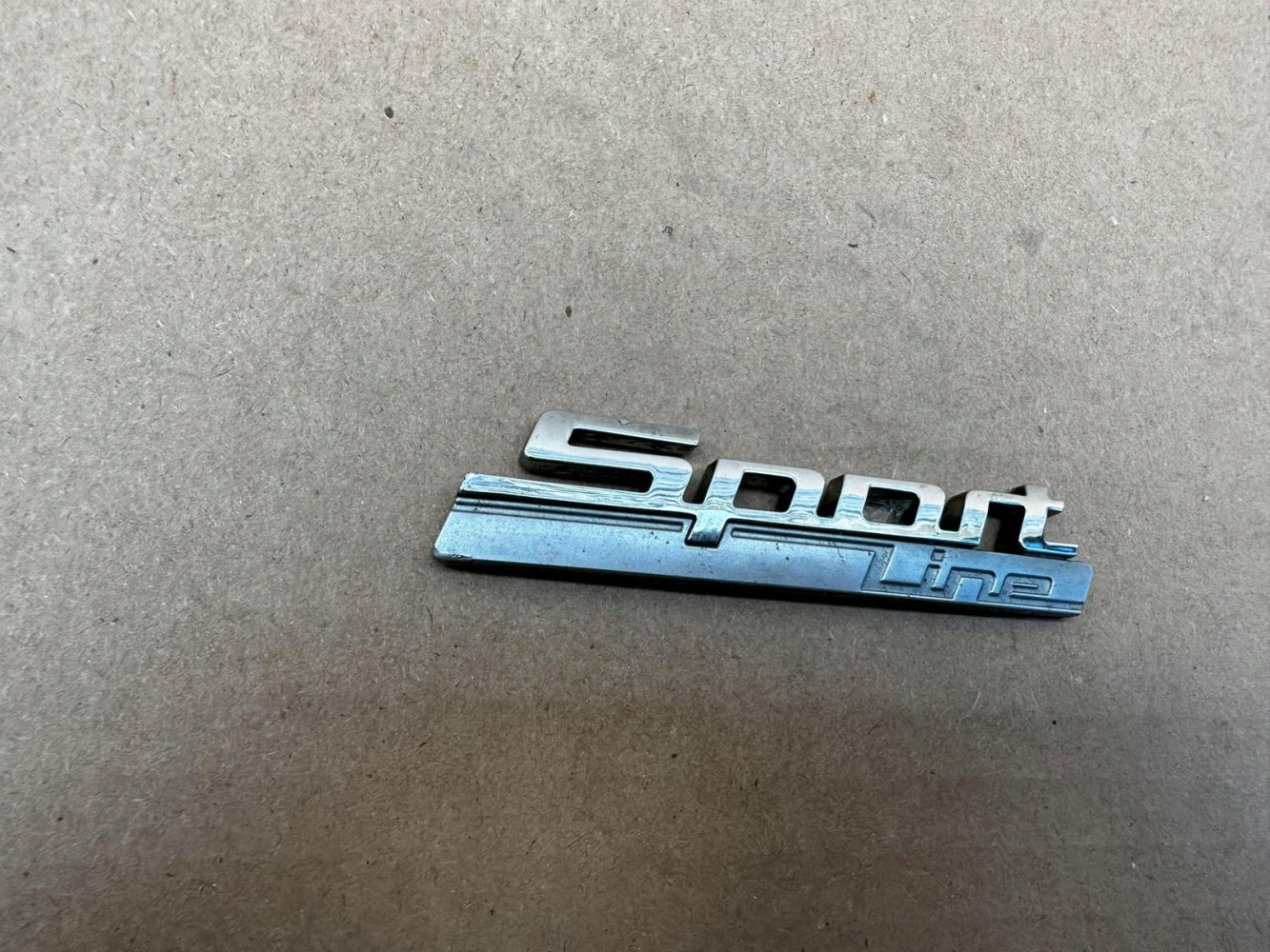 BMW SPORT LINE CHROM EMBLEMAT ZNACZEK ORYGINAŁ - (17320033446)