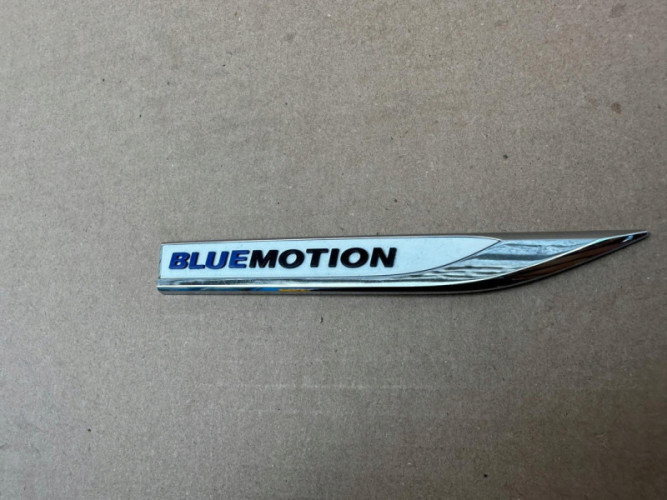 VW GOLF VII BLUEMOTION VOLKSWAGEN 5G0 853 688 ZNACZEK ORYGINAŁ - (17323095331)