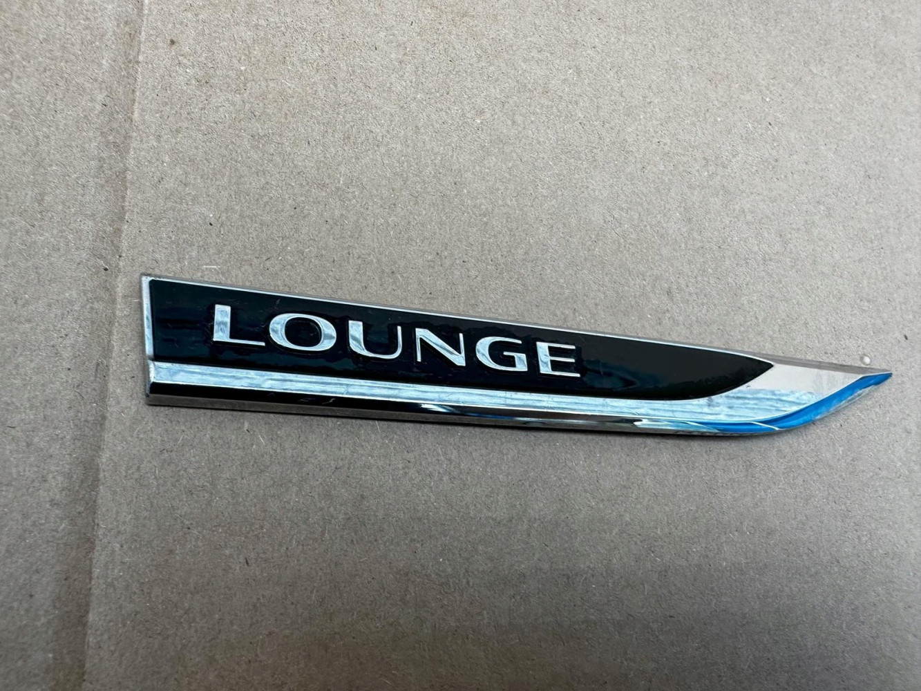VW GOLF VII VOLKSWAGEN LOUNGE ZNACZEK ORYGINAŁ - (17326727154)