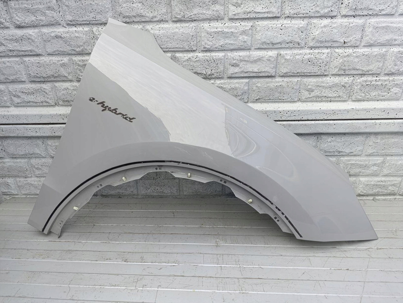 PORSCHE CAYENNE 9Y0 9Y3 LIFT BŁOTNIK PRZEDNI PRAWY - (17326915878)