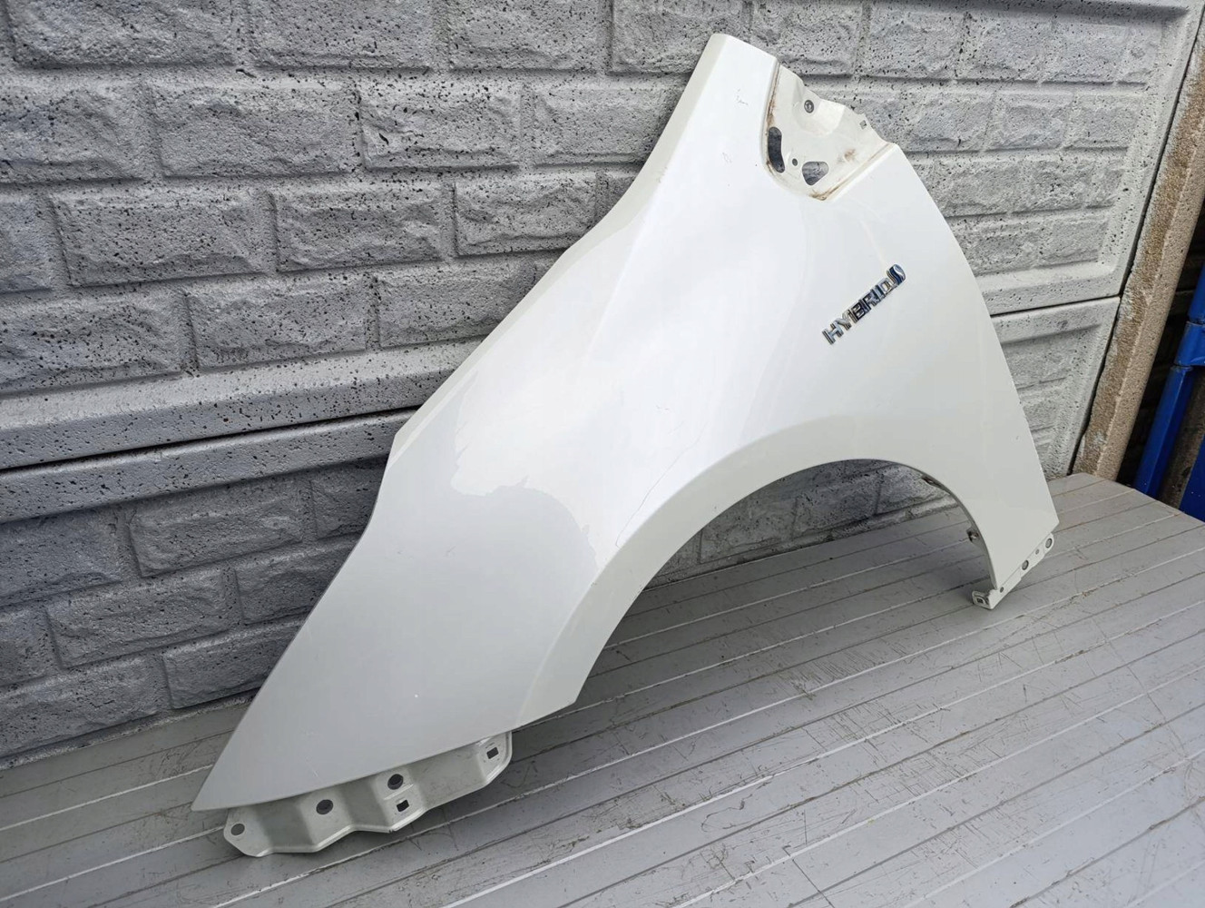 TOYOTA PRIUS 4 IV XW50 16-23 BŁOTNIK PRZEDNI LEWY - (17327005230)