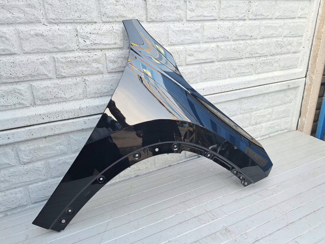 BŁOTNIK PRAWY PRZEDNI BMW X1 U11 2022- - (17327775813)