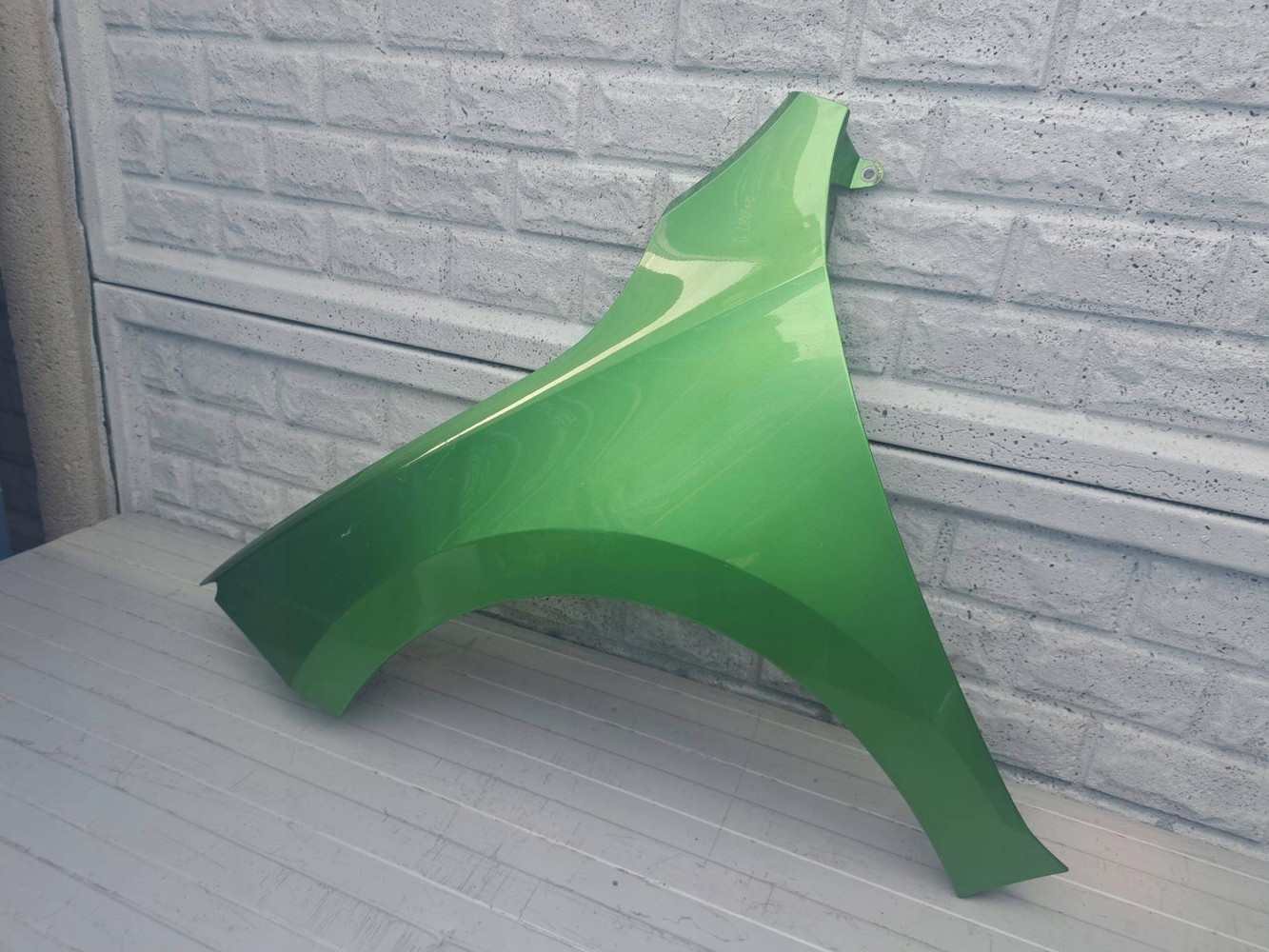SKODA RAPID SEAT TOLEDO IV 4 BŁOTNIK PRZEDNI LEWY - (17330322404)