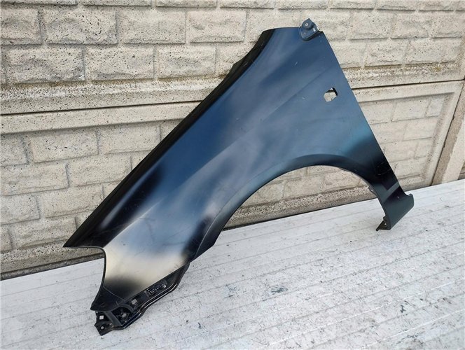 TOYOTA COROLLA E12 SEDAN KOMBI 02-09 BŁOTNIK LEWY ORYGINAŁ (17132929116)