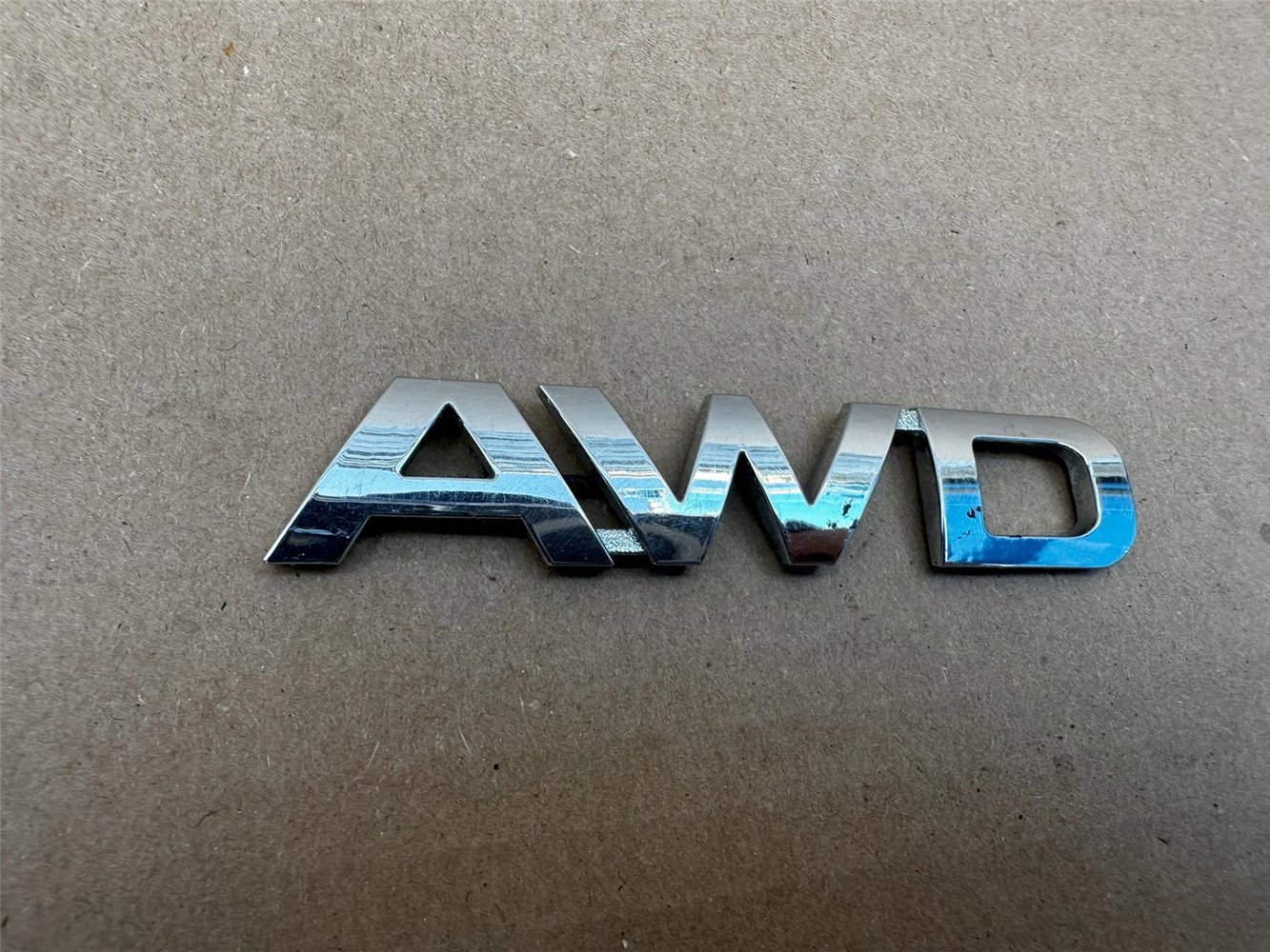 KIA SPORTAGE AWD EMBLEMAT ZNACZEK ORYGINAŁ (17319836569)