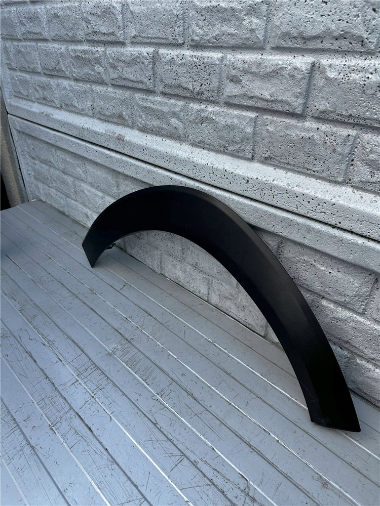 HYUNDAI TUCSON 2 II LISTWA NAKŁADKA BŁOTNIK PRAWY PRZÓD ORYGINAŁ (17350581560)