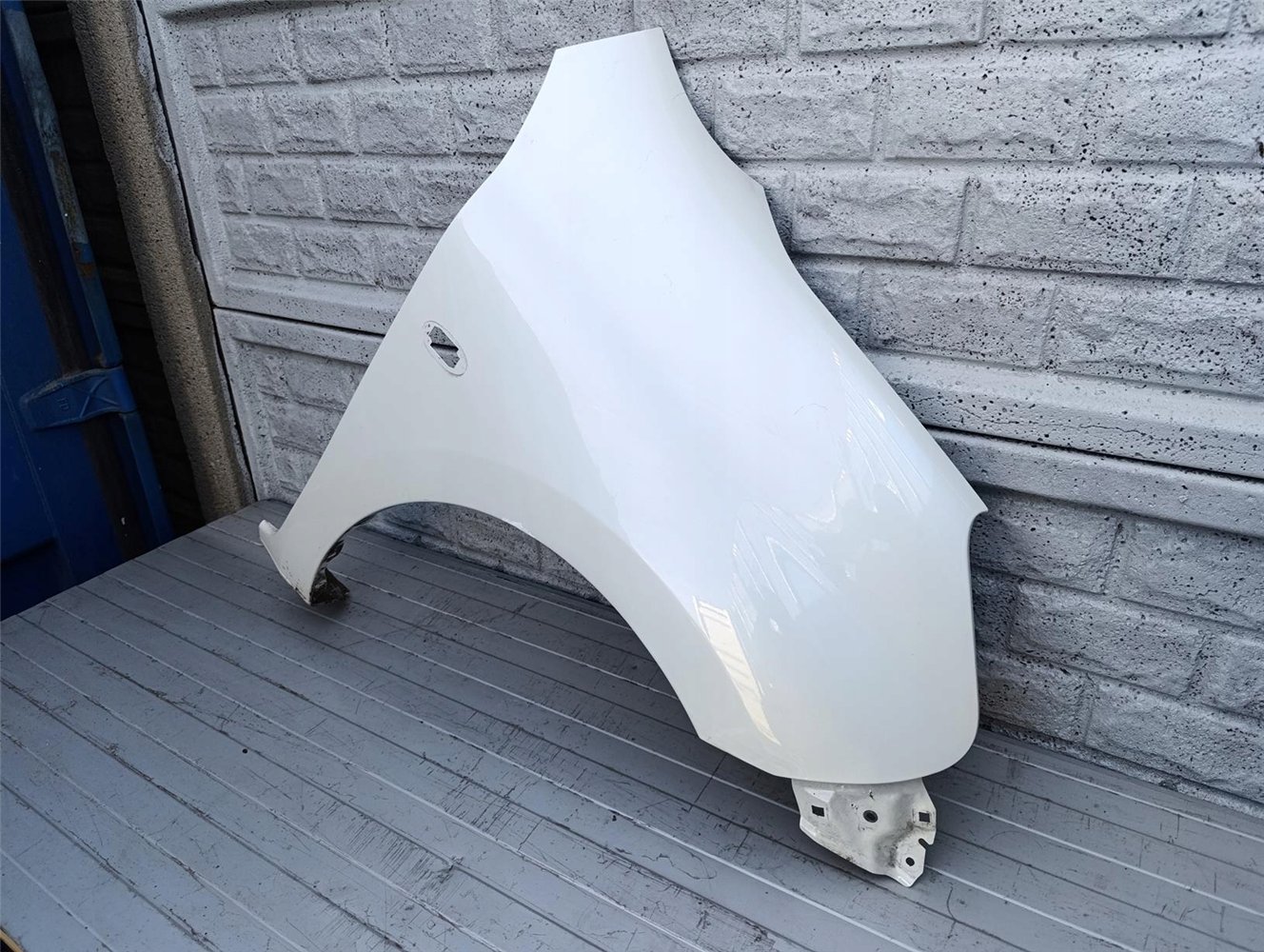 NISSAN MICRA K13 LIFT 13-18 BŁOTNIK PRZEDNI PRAWY ORYGINAŁ (17350720989)