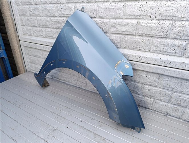 HYUNDAI I20 CROSS SPORT BŁOTNIK PRZEDNI PRAWY ORYGINAŁ (17350737127)