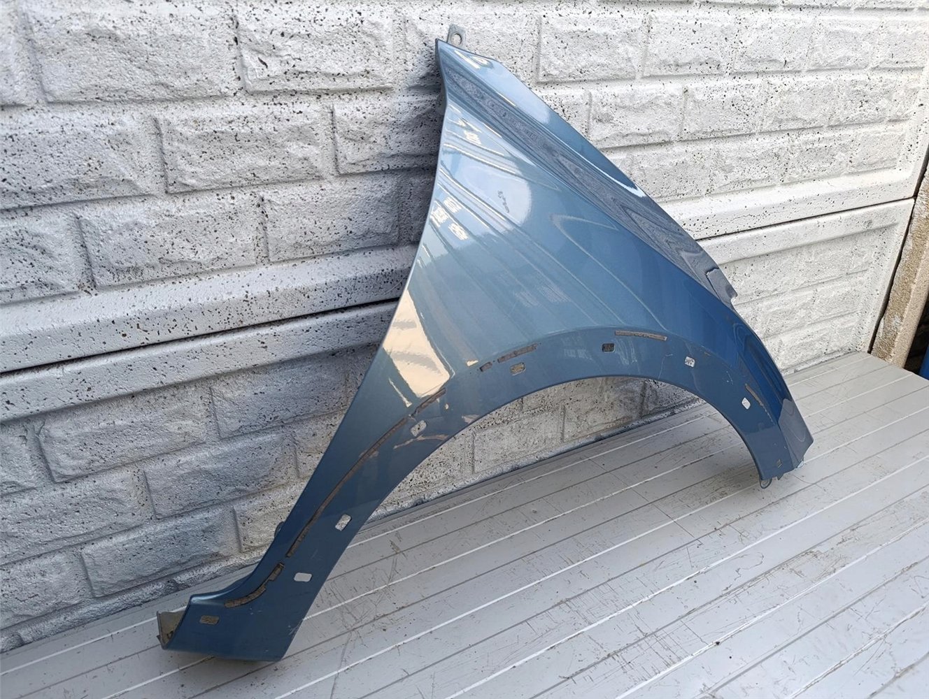 HYUNDAI I20 CROSS SPORT BŁOTNIK PRZEDNI PRAWY ORYGINAŁ (17350737127)