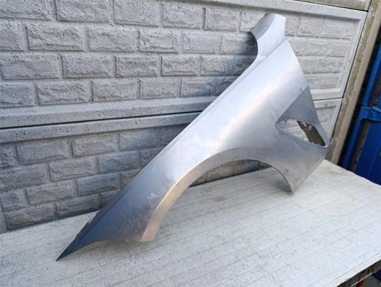 BMW serii 8 VIII G14 G15 G16 18-24 BŁOTNIK LEWY ORYGINAŁ (17350906738)