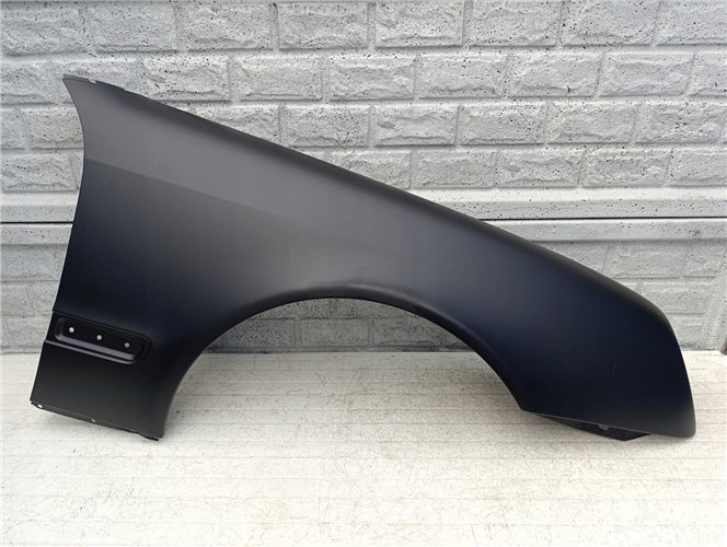 MERCEDES CLK W208 W 208 BŁOTNIK PRZEDNI PRAWY NOWY ORYGINAŁ (17351036781)