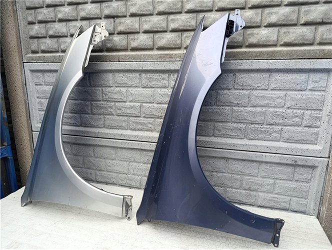 SUBARU LEGACY IV 03-09 BŁOTNIK PRZEDNI PRAWY ORYGINAŁ (17351040116)