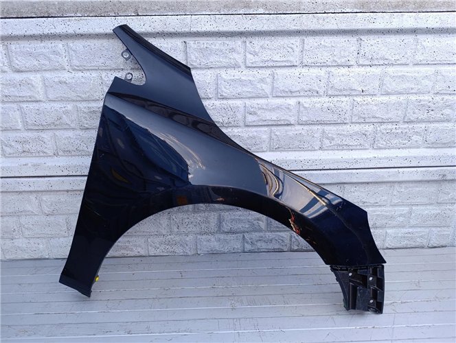 VOLVO V40 BŁOTNIK PRAWY ORYGINAŁ (17351105764)