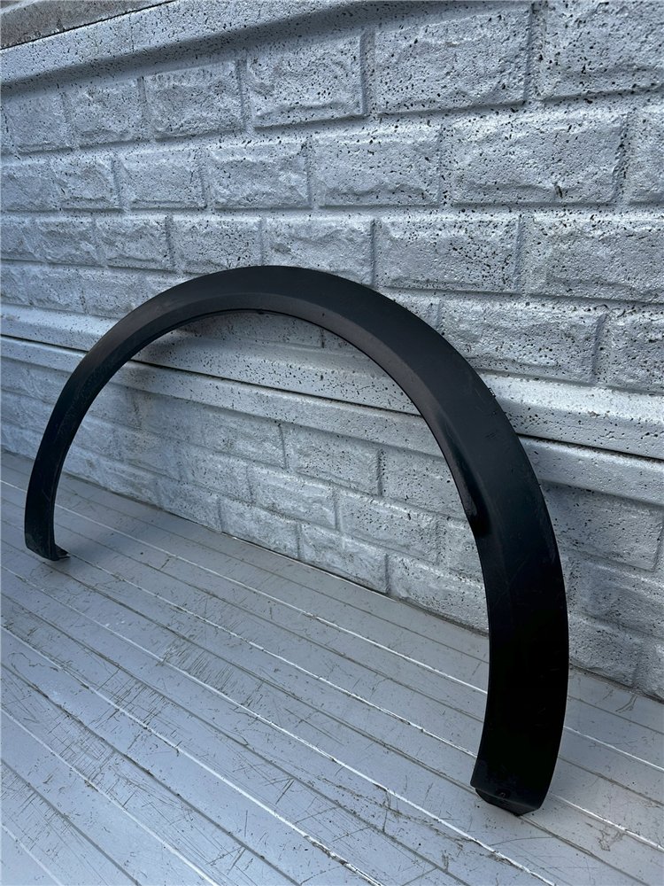 RENAULT CAPTUR 2 II LISTWA NAKŁADKA BŁOTNIK PRAWY PRZÓD ORYGINAŁ (17353224052)