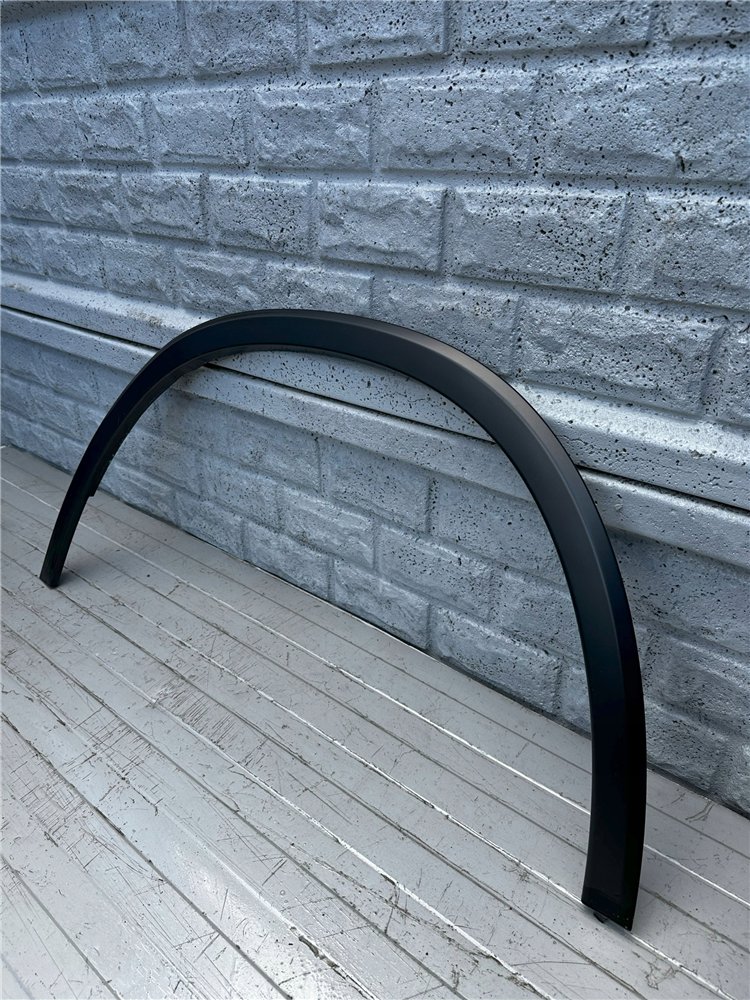 MERCEDES GLC 254 LISTWA NAKŁADKA BŁOTNIK LEWY PRZÓD ORYGINAŁ (17353299808)