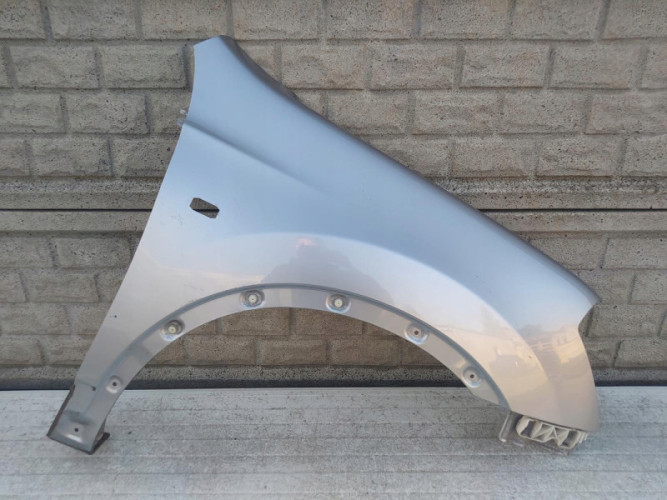 NISSAN QASHQAI 2006-2009 BŁOTNIK PRZEDNI PRAWY - (12223790992)