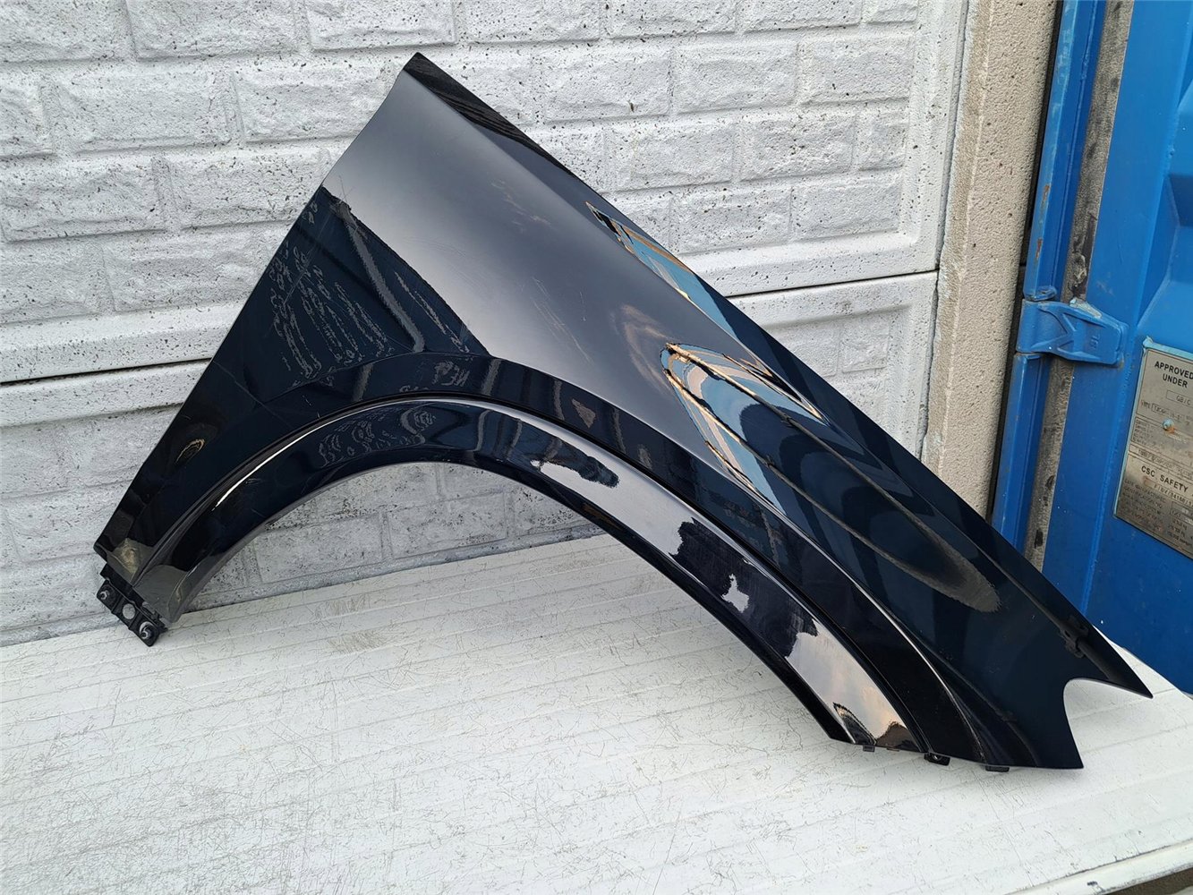 MERCEDES GLE W167 167 SUV BŁOTNIK PRAWY PRZEDNI ORYGINAŁ (17357163305)