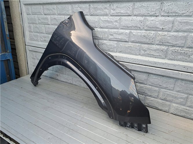 SUZUKI SX4 S CROSS 2022-24 BŁOTNIK PRAWY ORYGINAŁ (17357243637)