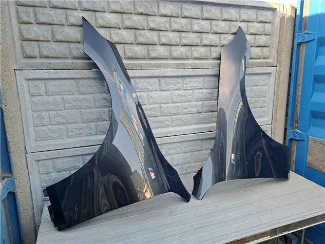 BMW 5 G60 BŁOTNIK PRAWY LEWY 2023- ORYGINAŁ (17357245781)