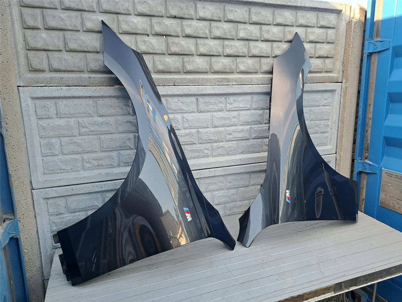 BMW 5 G60 BŁOTNIK PRAWY LEWY 2023- ORYGINAŁ (17357245781)