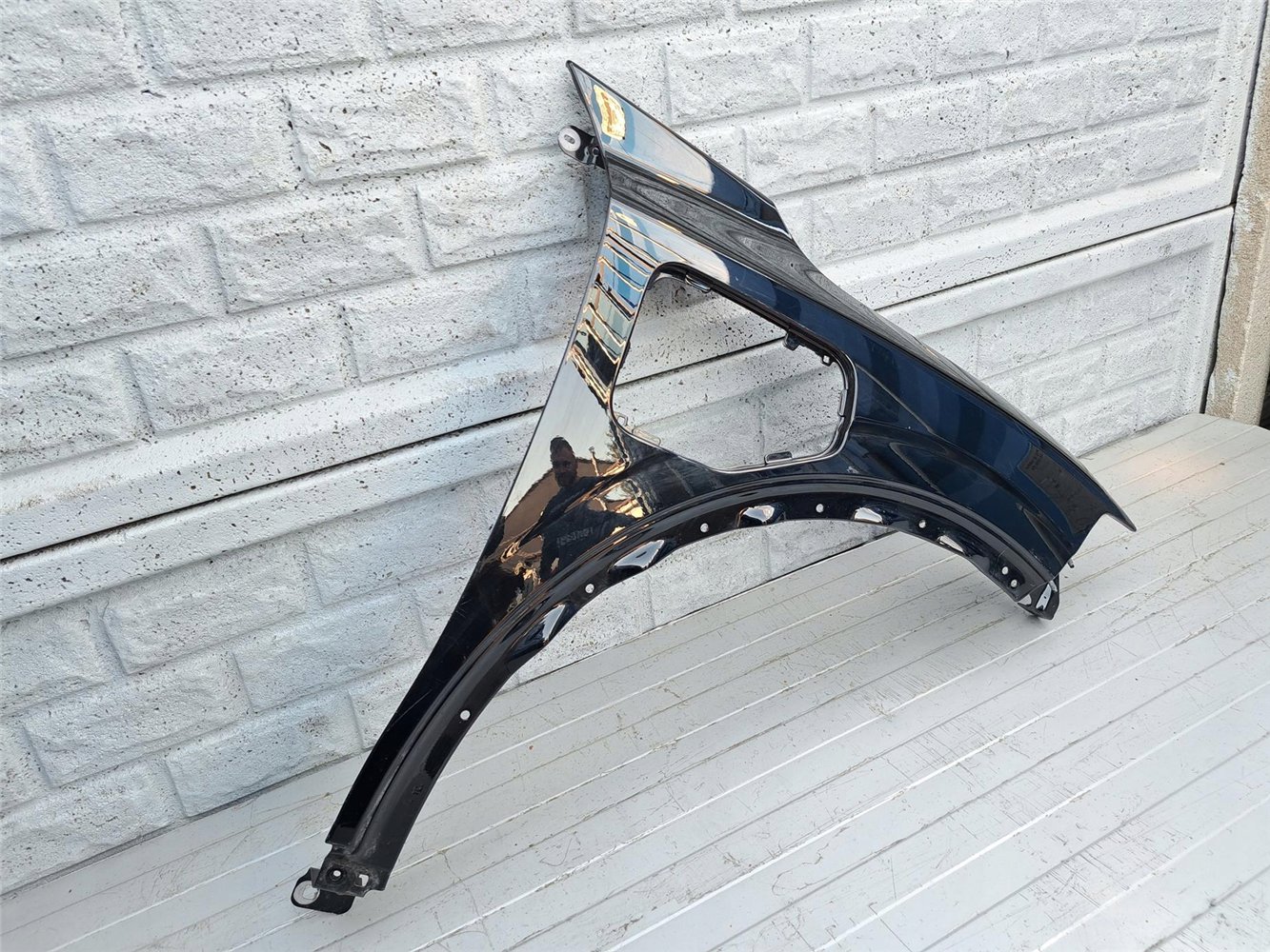 RENAULT MEGANE 5 V E-TECH 24- BŁOTNIK PRZEDNI PRAWY ORYGINAŁ (17357365684)