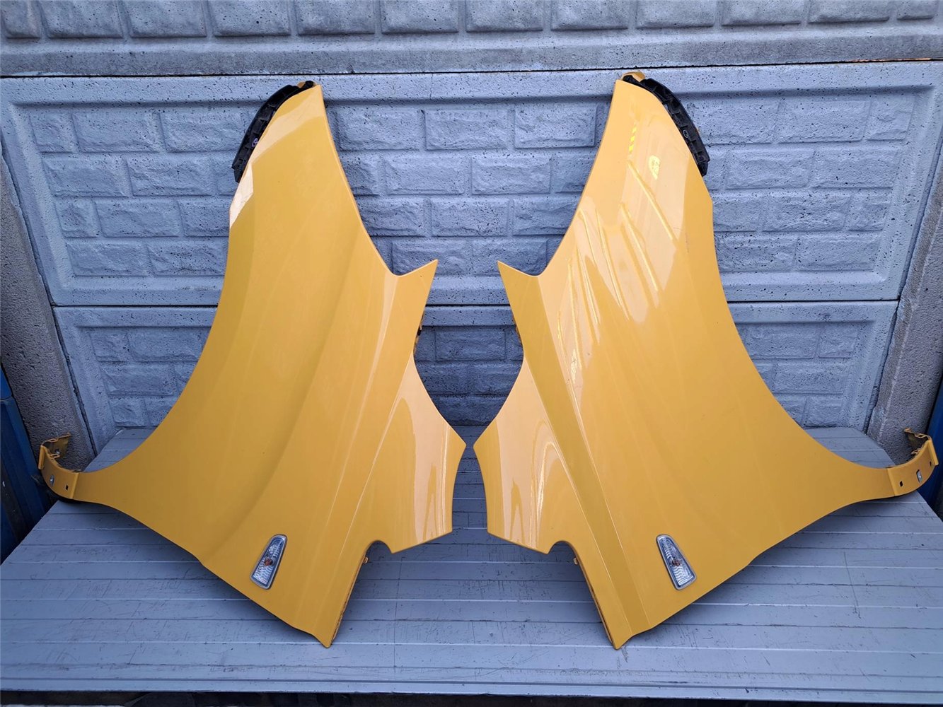 HYUNDAI H1 2007- BŁOTNIK PRZEDNI PRAWY LEWY ORYGINAŁ (17357366833)