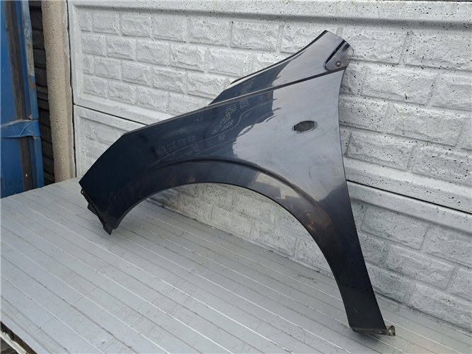 SUBARU FORESTER 13-19 BŁOTNIK PRZEDNI LEWY ORYGINAŁ (17357404720)