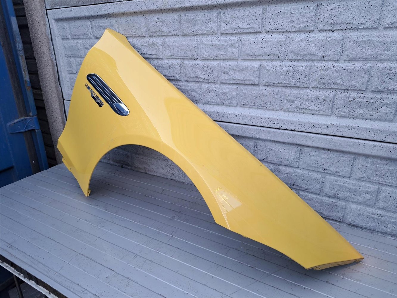 BŁOTNIK PRAWY MERCEDES AMG SL R232 W232 R 232 2 232 2022- ORYGINAŁ (17357437407)