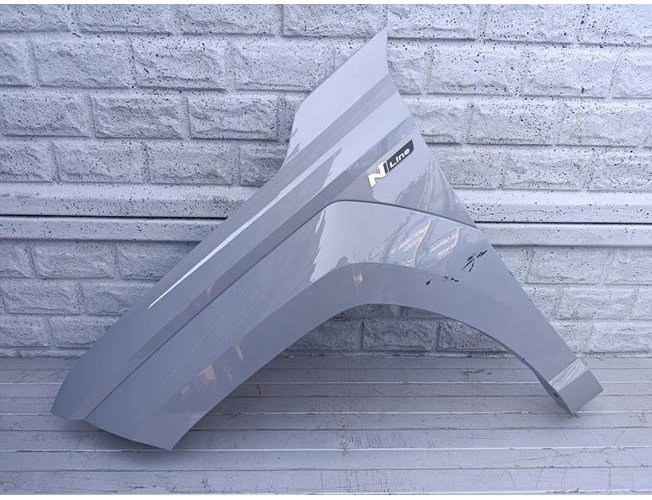 HYUNDAI KONA 2 II 2022 - 2024 BŁOTNIK LEWY PRZEDNI ORYGINAŁ (17361303668)