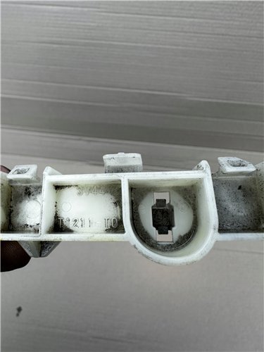 MITSUBISHI SPACE STAR 12- ŚLIZG ZDERZAKA PRZÓD LEWY ORYGINAŁ (17361807041)