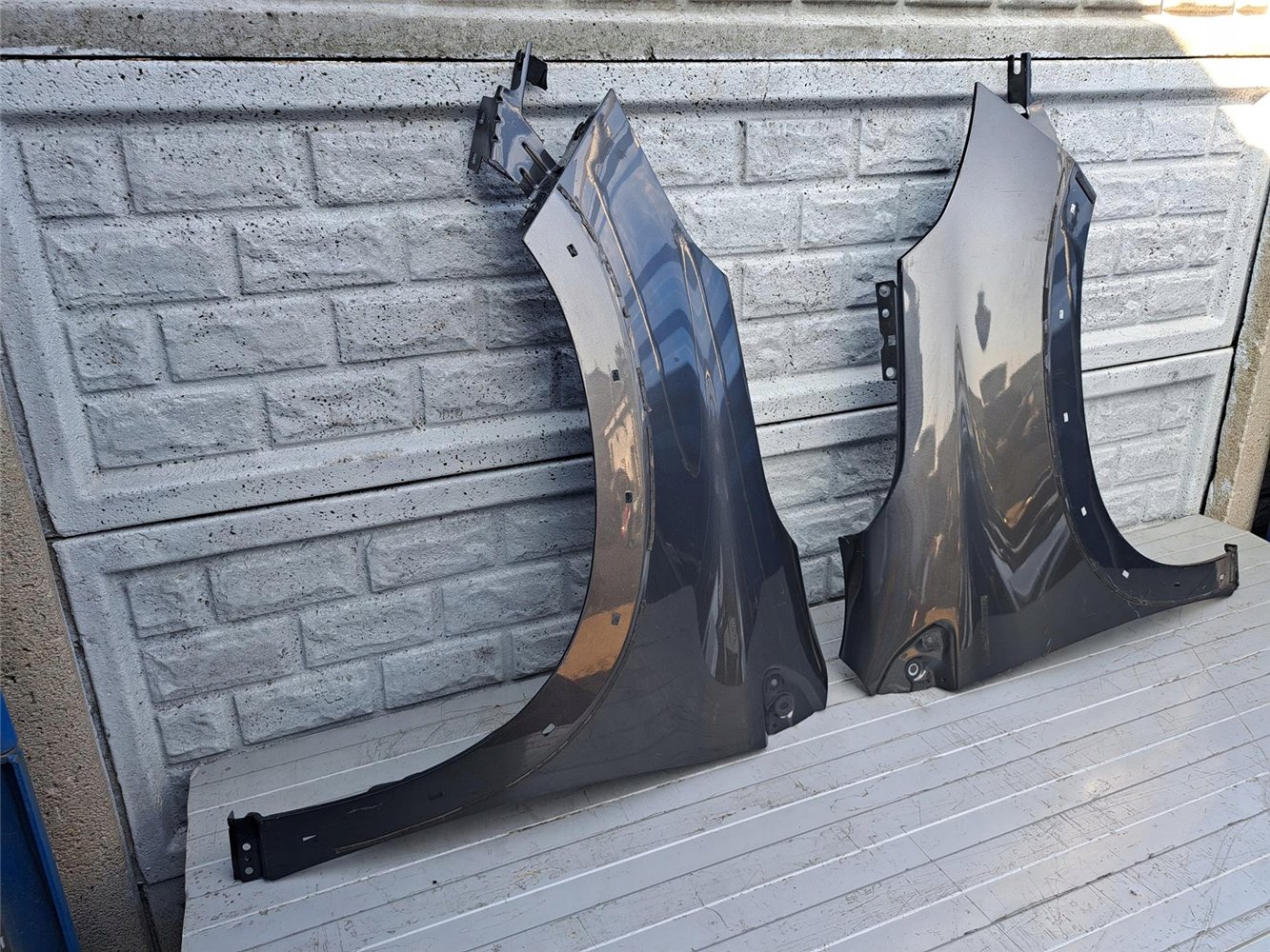 PEUGEOT 2008 14-18 BŁOTNIK PRZEDNI PRAWY LEWY ORYGINAŁ (17366402406)