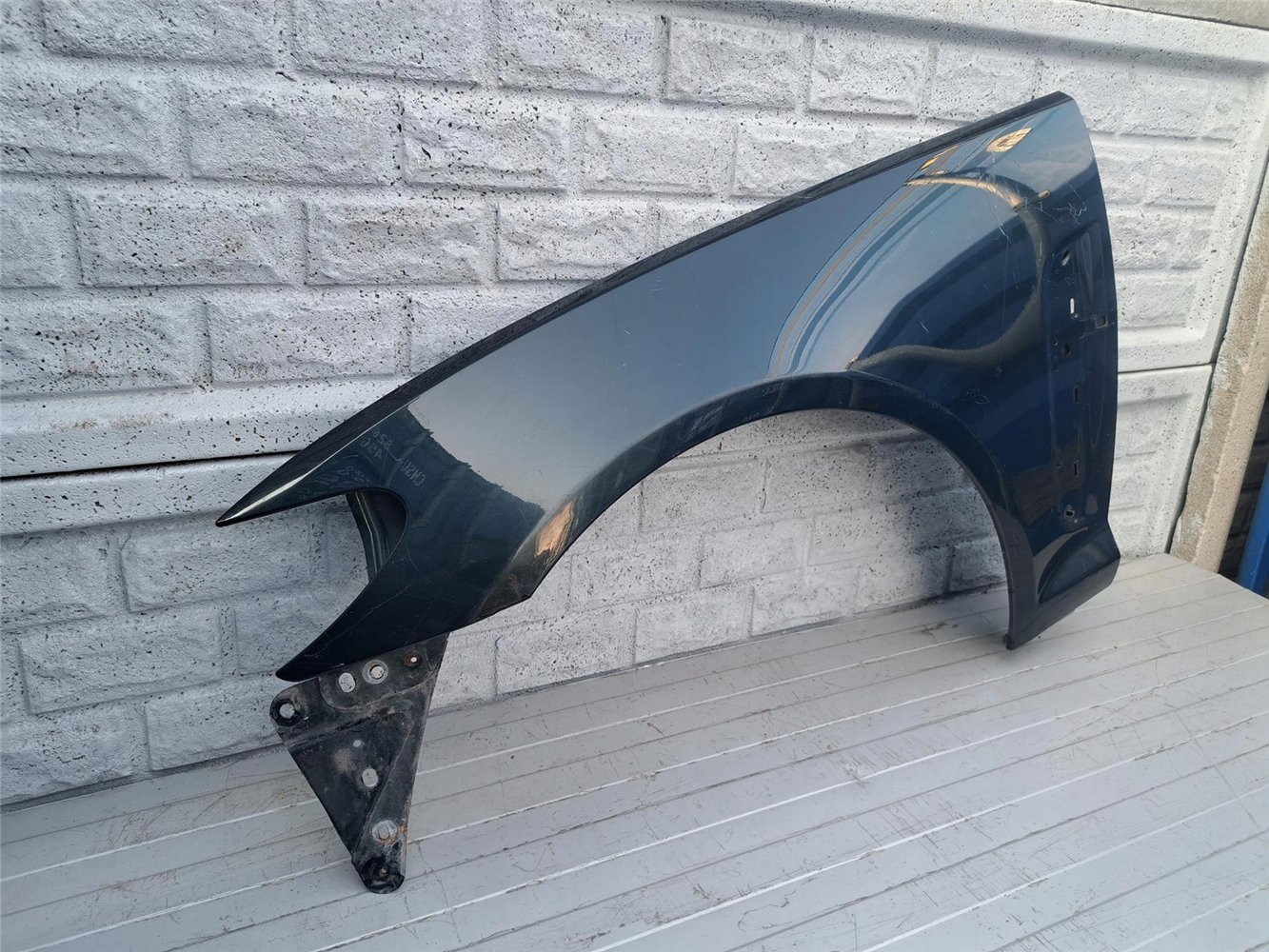 JAGUAR XF 07-12 BŁOTNIK LEWY PRZEDNI ORYGINAŁ (17366458482)