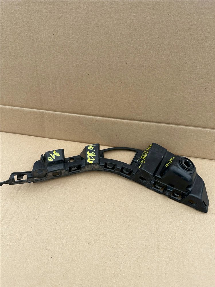 MERCEDES SPRINTER ŚLIZG ZDERZAKA PRAWY PRZÓD ORYGINAŁ A9108850500 (17371251354)