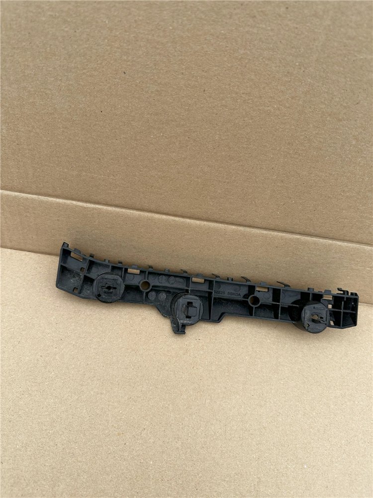 NISSAN LEAF 17- MOCOWANIE ZDERZAKA 5SK0A ORYGINAŁ (17371287300)